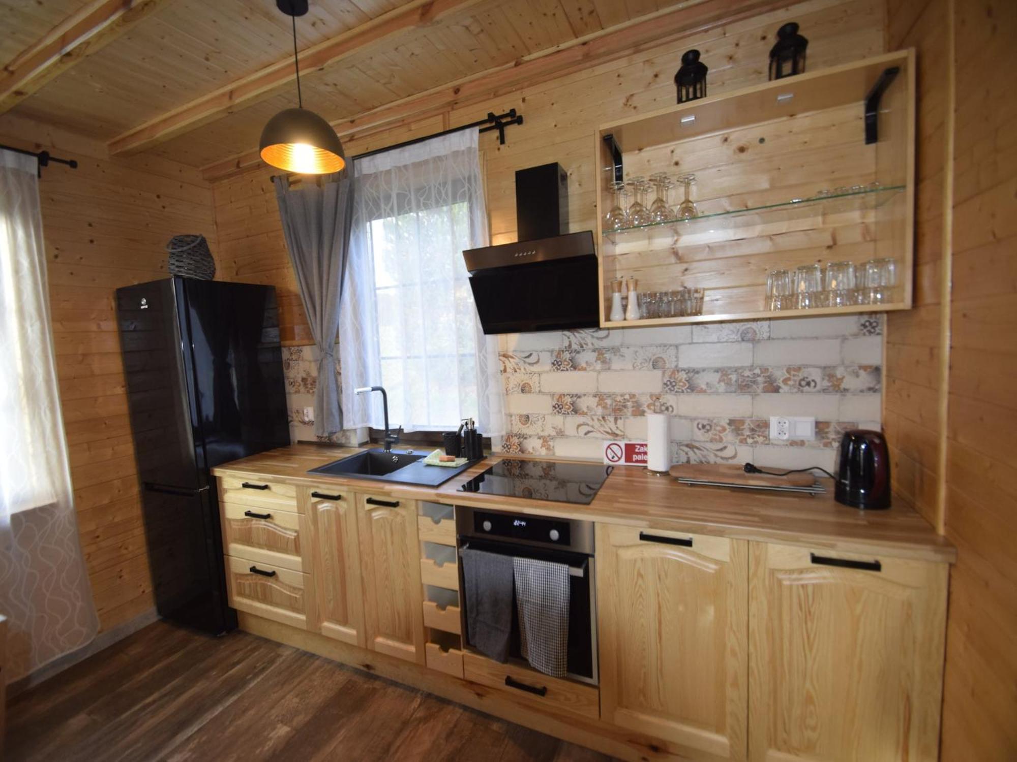 Wooden Holiday Home In Skrzynia With Terrace Osiek  ภายนอก รูปภาพ