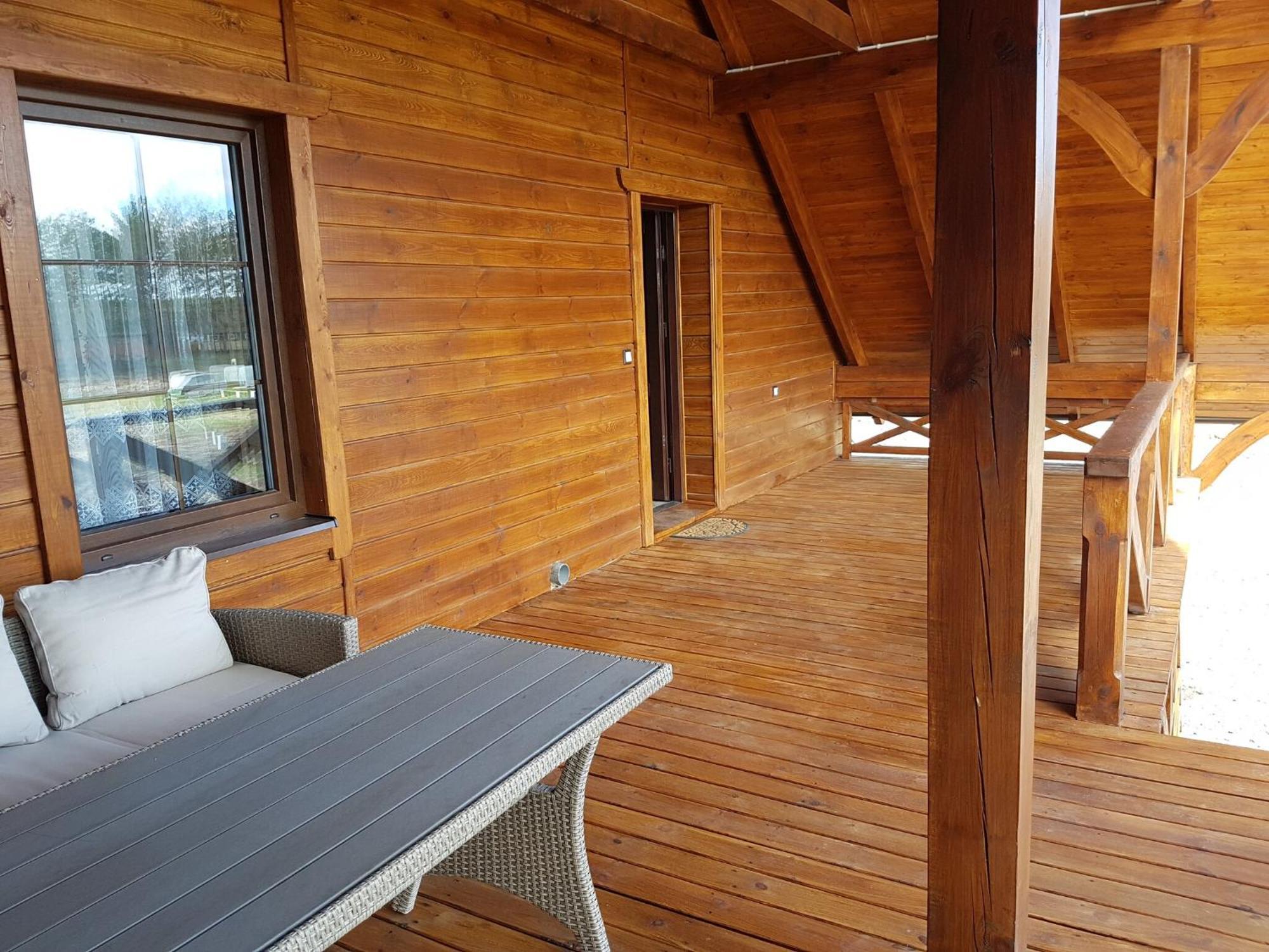 Wooden Holiday Home In Skrzynia With Terrace Osiek  ภายนอก รูปภาพ